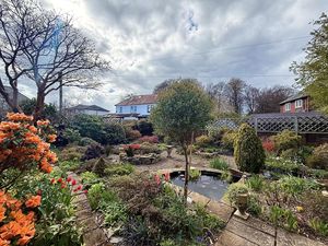 Photo 32- click for photo gallery